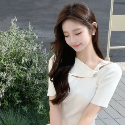 克莱尔的相机